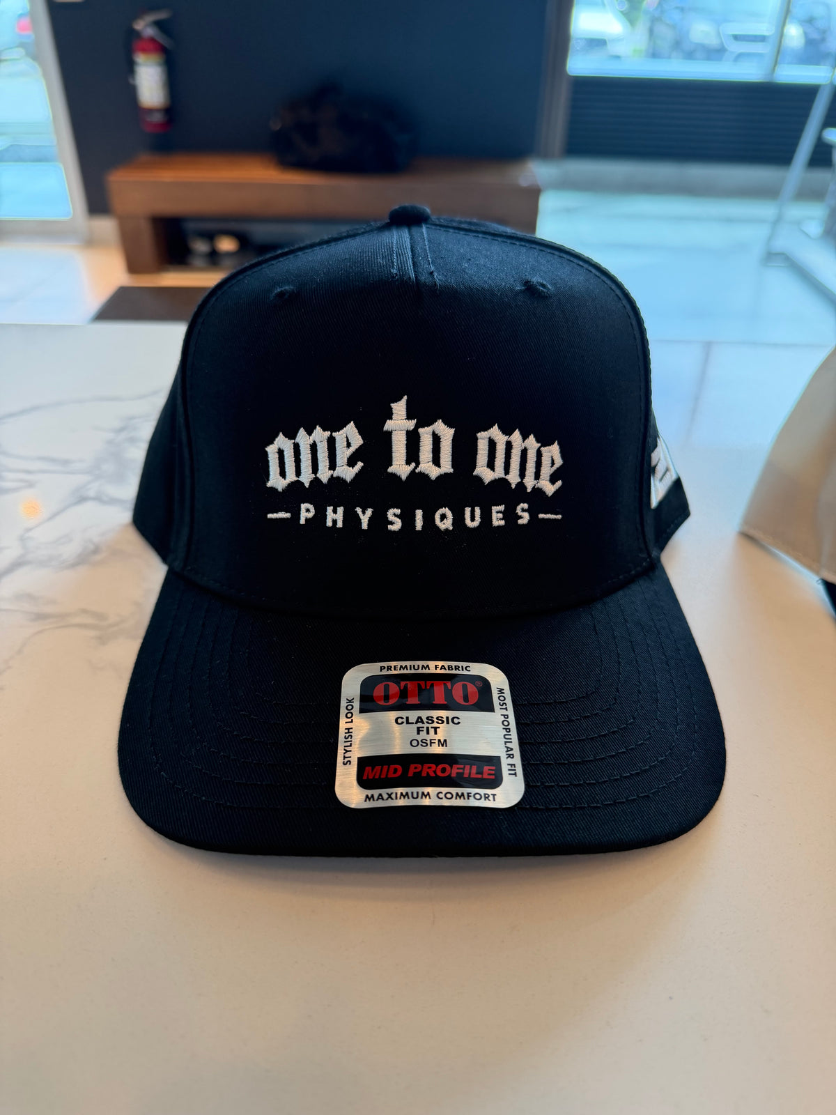 One to One Hats